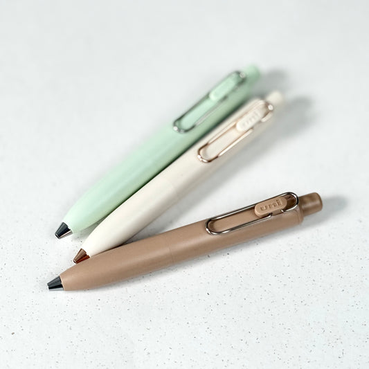 Uni-ball One P 0.5mm Rose Gold Gel Pen - Yogurt