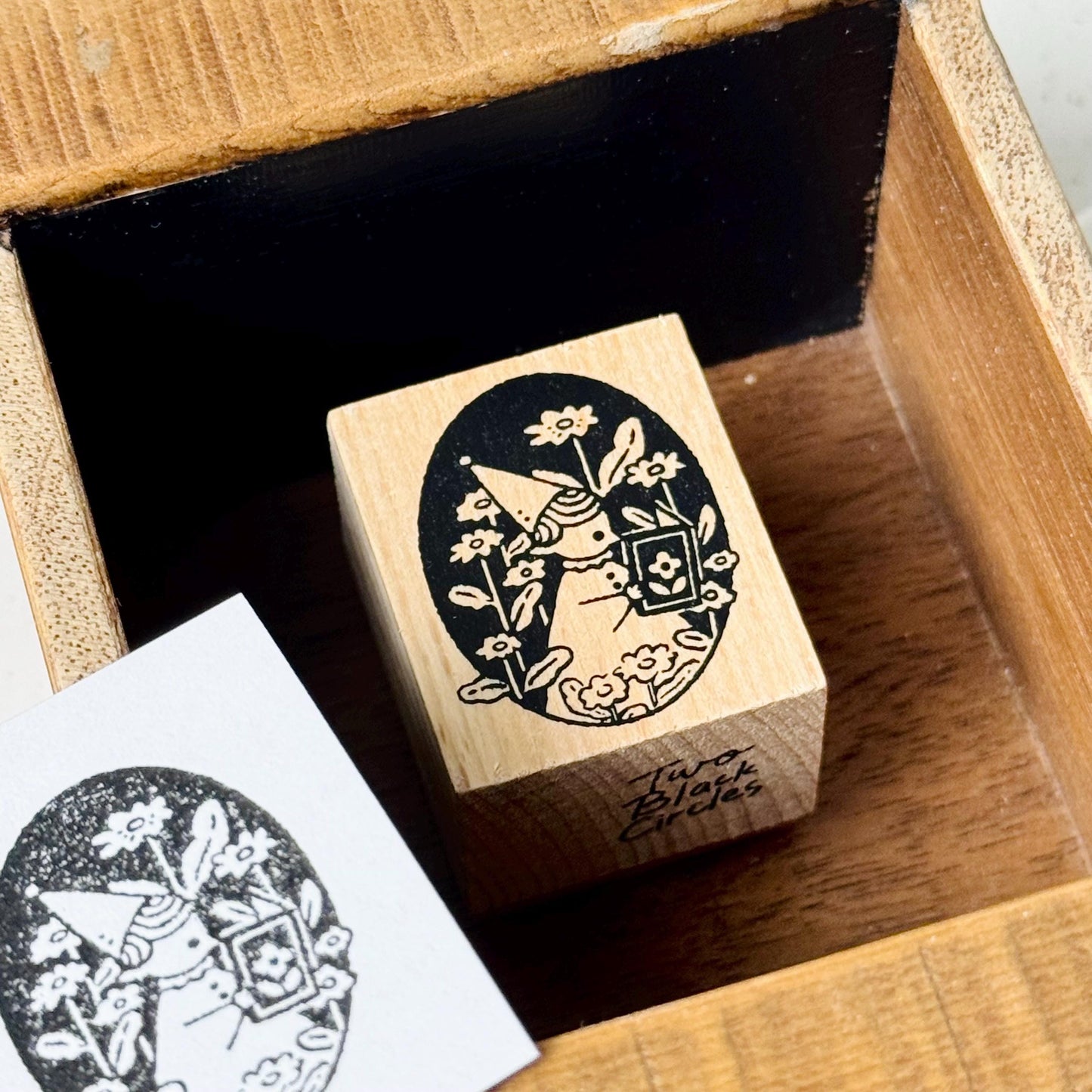 Little Elf Expert of Flower Wooden Stamp by Two Black Circles (Rare)