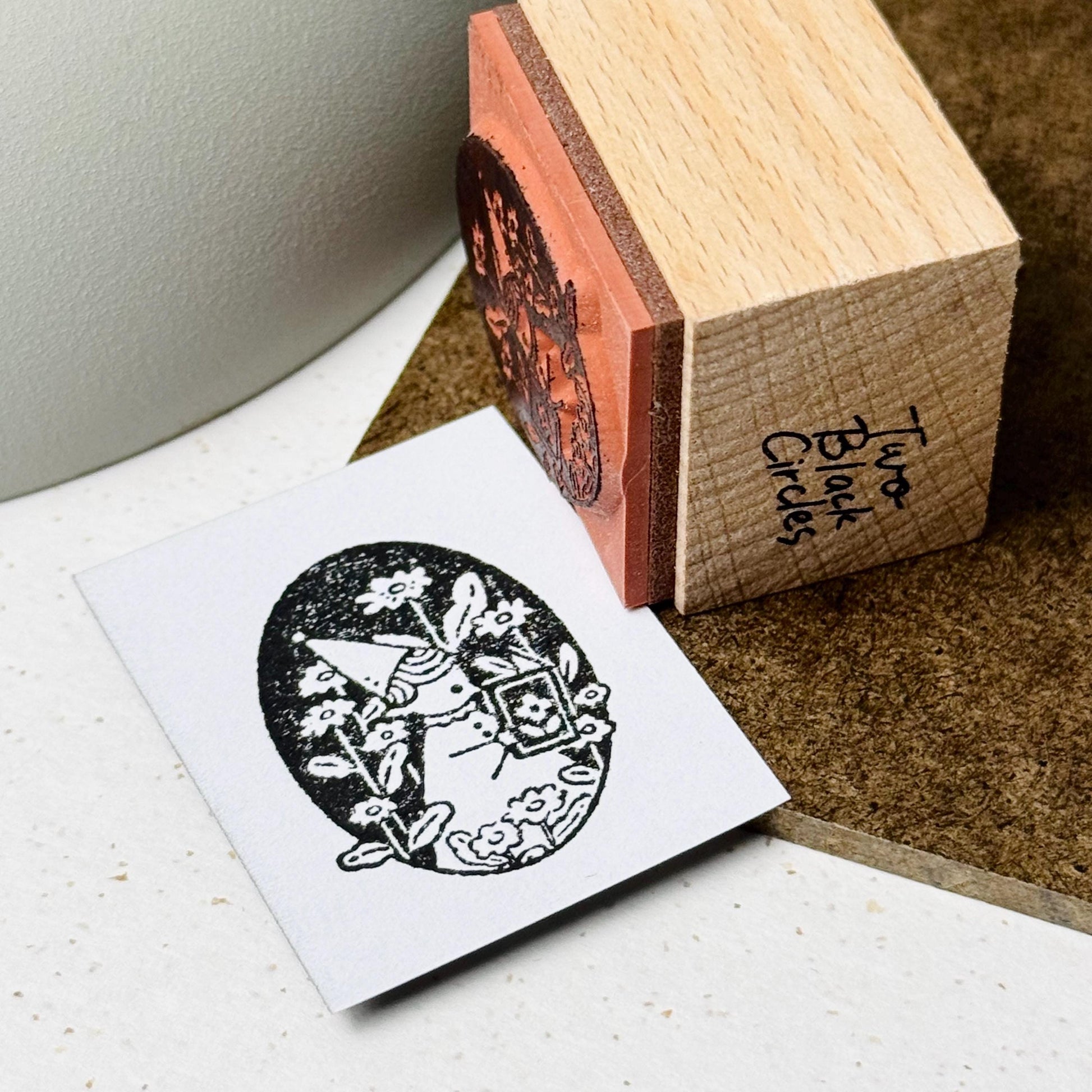 Little Elf Expert of Flower Wooden Stamp by Two Black Circles (Rare)