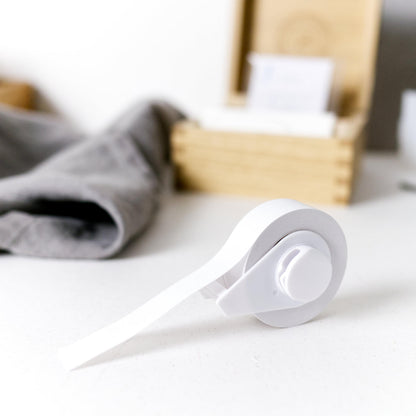 Sticky Memo Roll with Clip and Magnet (Modern, Minimalist, Good Design Award Winner)